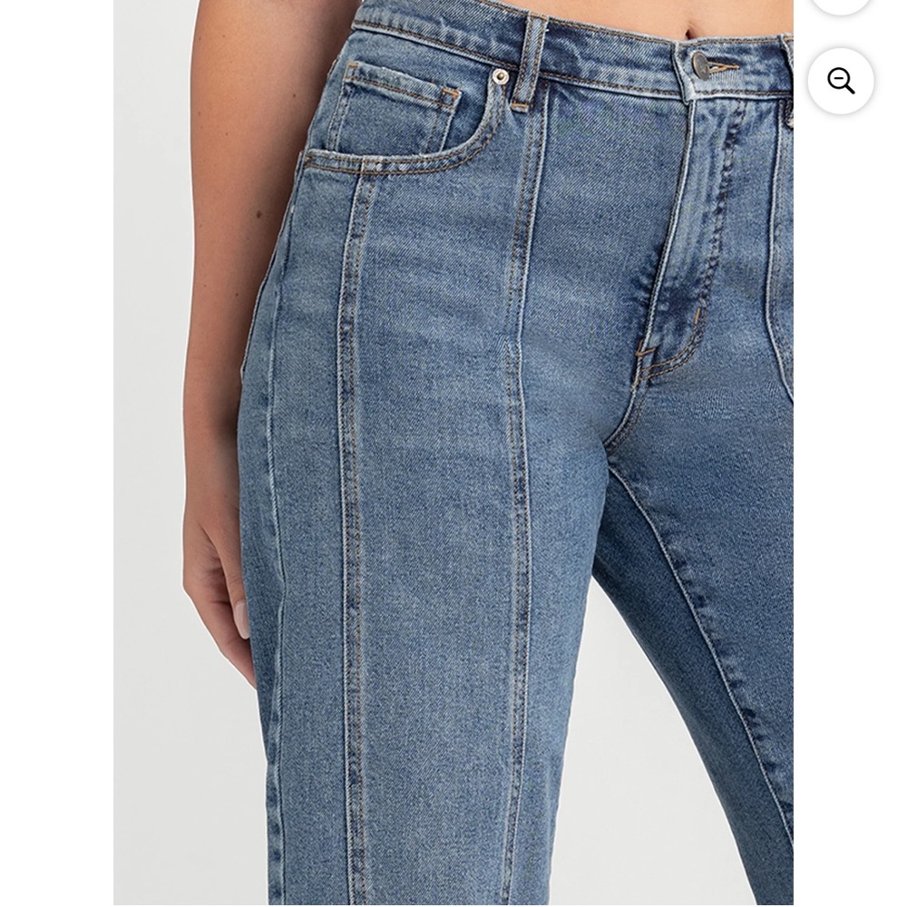 Jessica Simpson Women's Myrtle Barrel Leg Jeans, Sizes 6